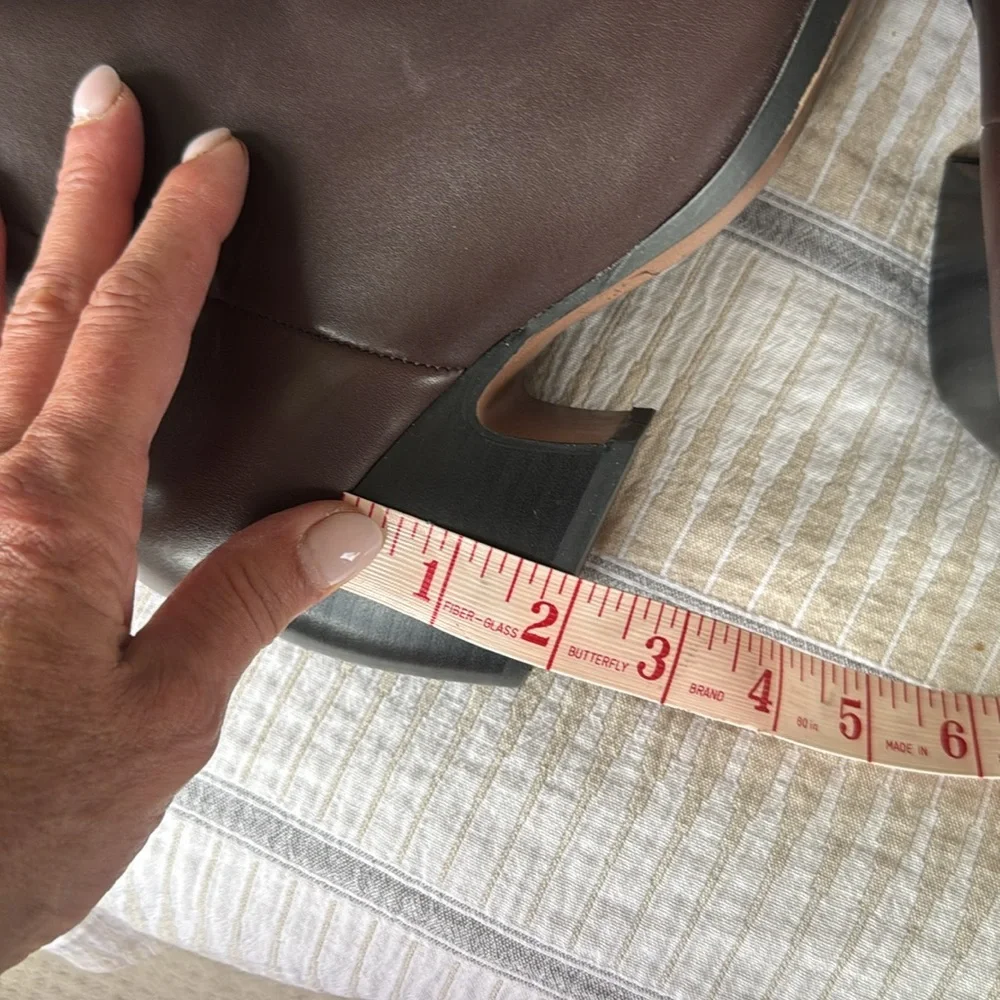 Franco Sarto Vivian Bootie in Brown Size 8M - Picture 13 of 13